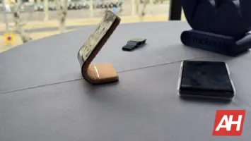 Motorola adaptīvā displeja koncepcija (5)