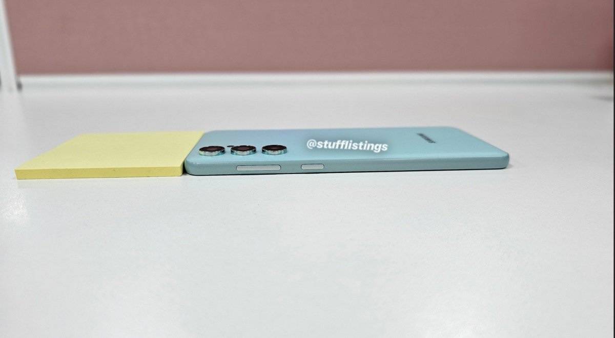 Samsung Galaxy M55 5G noplūda renderējumi 3