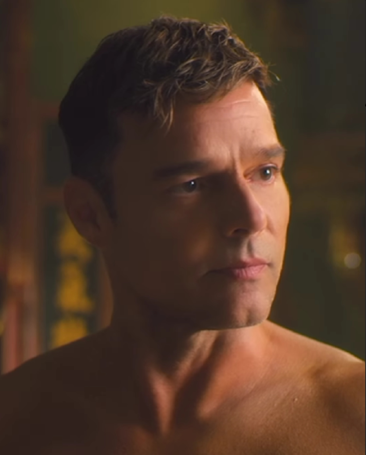 "Palm Royale" ir Apple TV+ seriāls, kurā piedalās Rikijs Mārtins