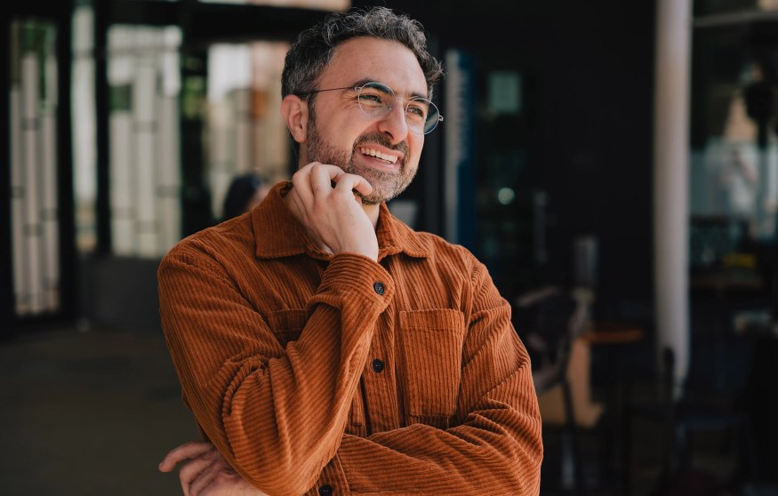 Microsoft nolīgst DeepMind līdzdibinātāju Mustafu Suleyman, lai vadītu savu jauno patērētāju AI vienību