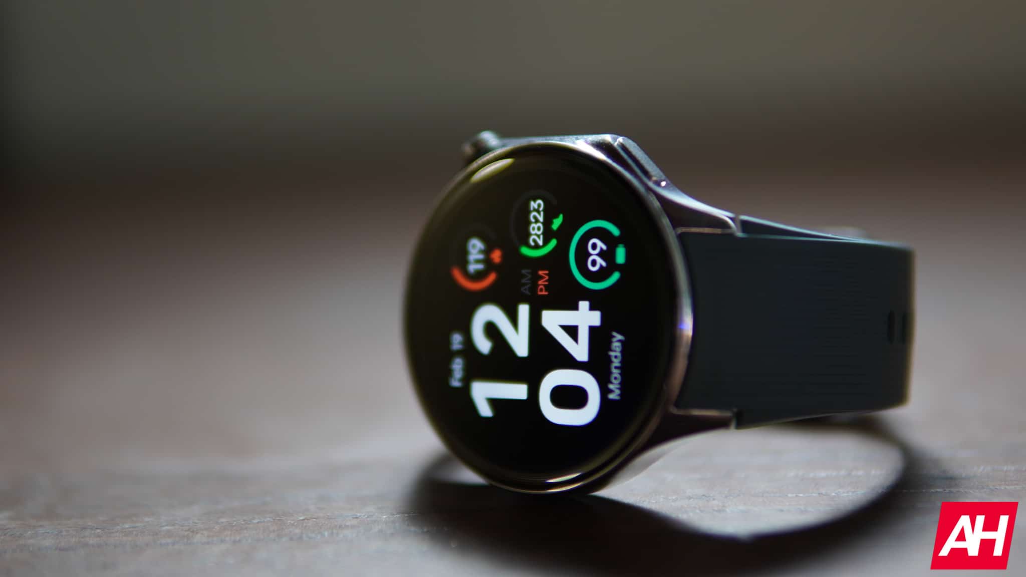 Featured image for OnePlus Watch 2 gets a major update with two new apps and more