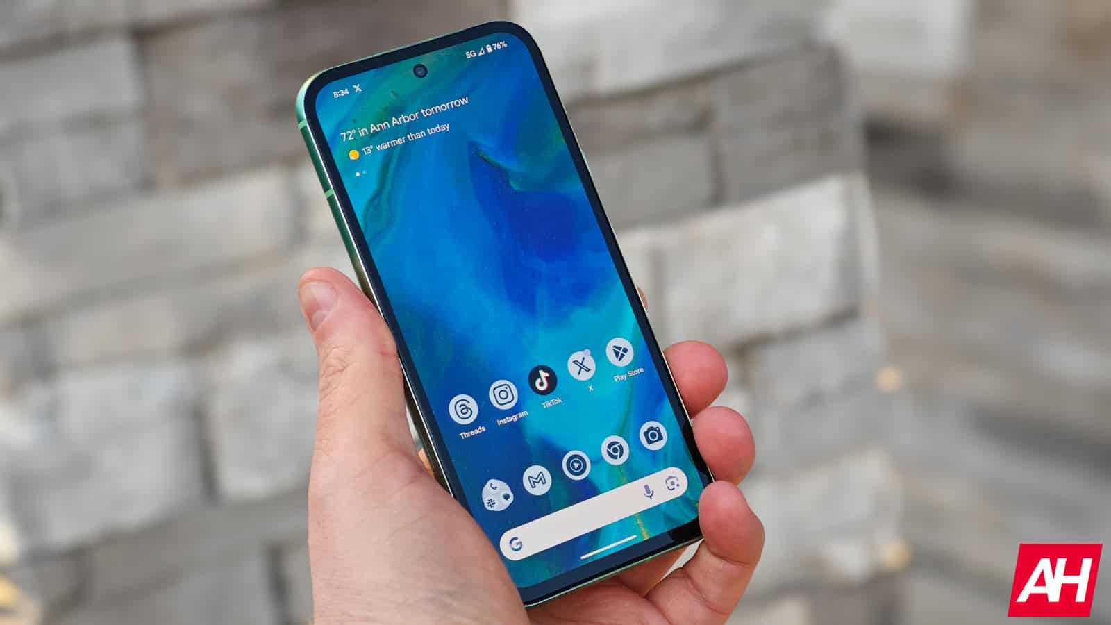 Google Pixel 8a apskats AM AH 30