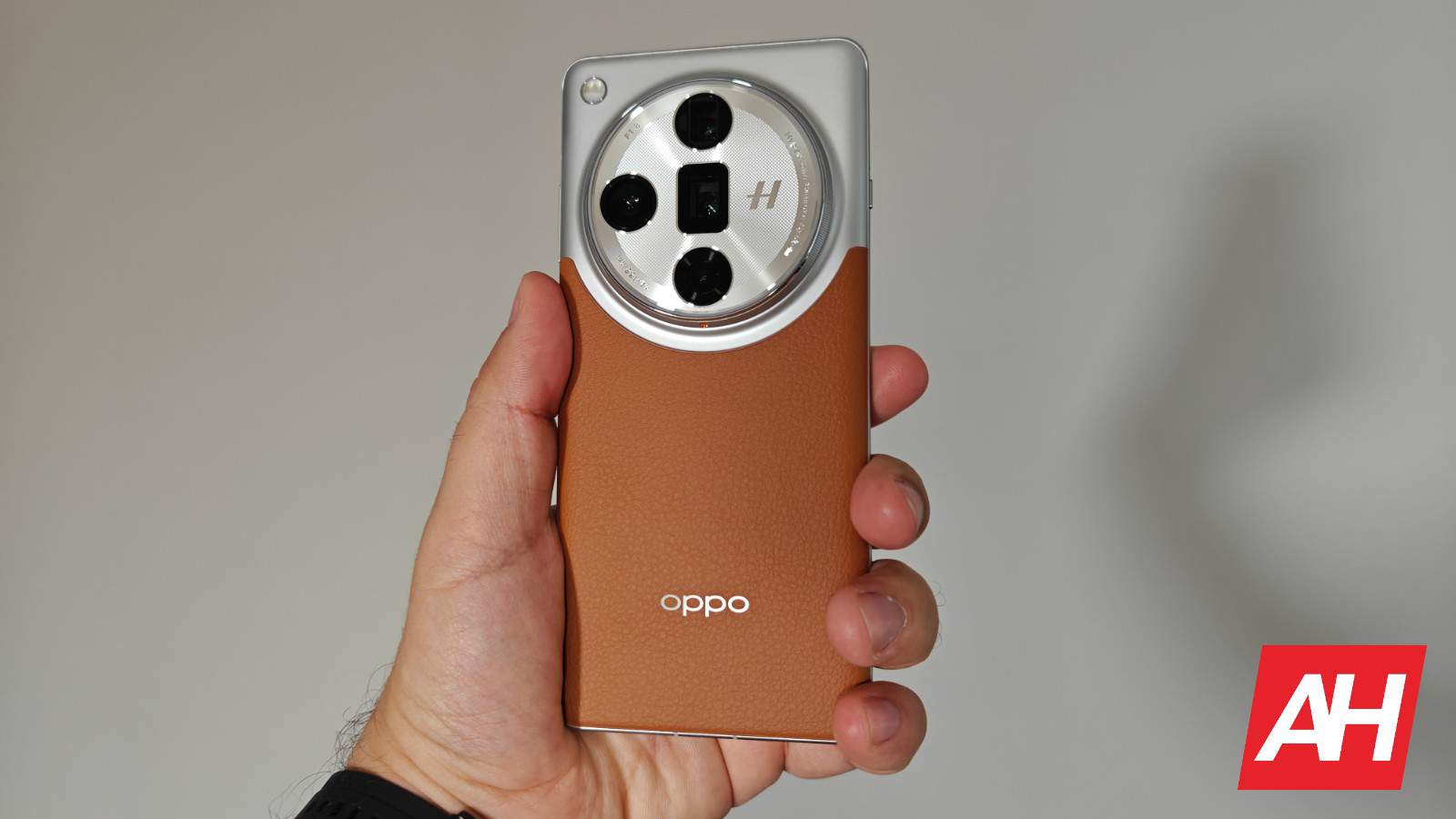 Featured image for OPPO will ship AI-powered features to all its phone lines this year