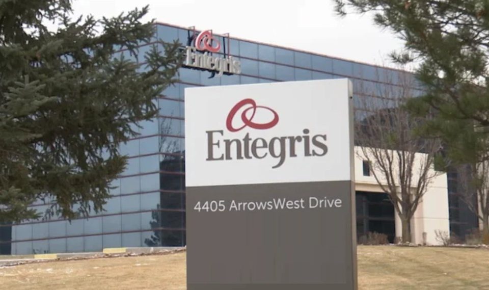 Entegris saņem 75 miljonus dolāru mikroshēmu likumā, lai veicinātu ASV pusvadītāju ražošanu, pieaugot pieprasījumam pēc AI mikroshēmām