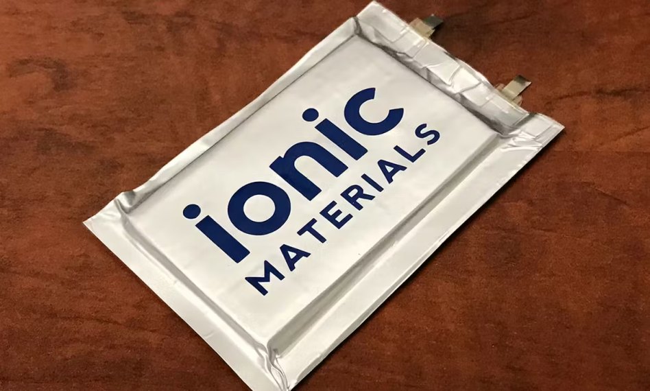 Ionic Materials, tehnoloģiju starta komplekts, kas revolucionizē litija baterijas EV, pārtrauc darbību