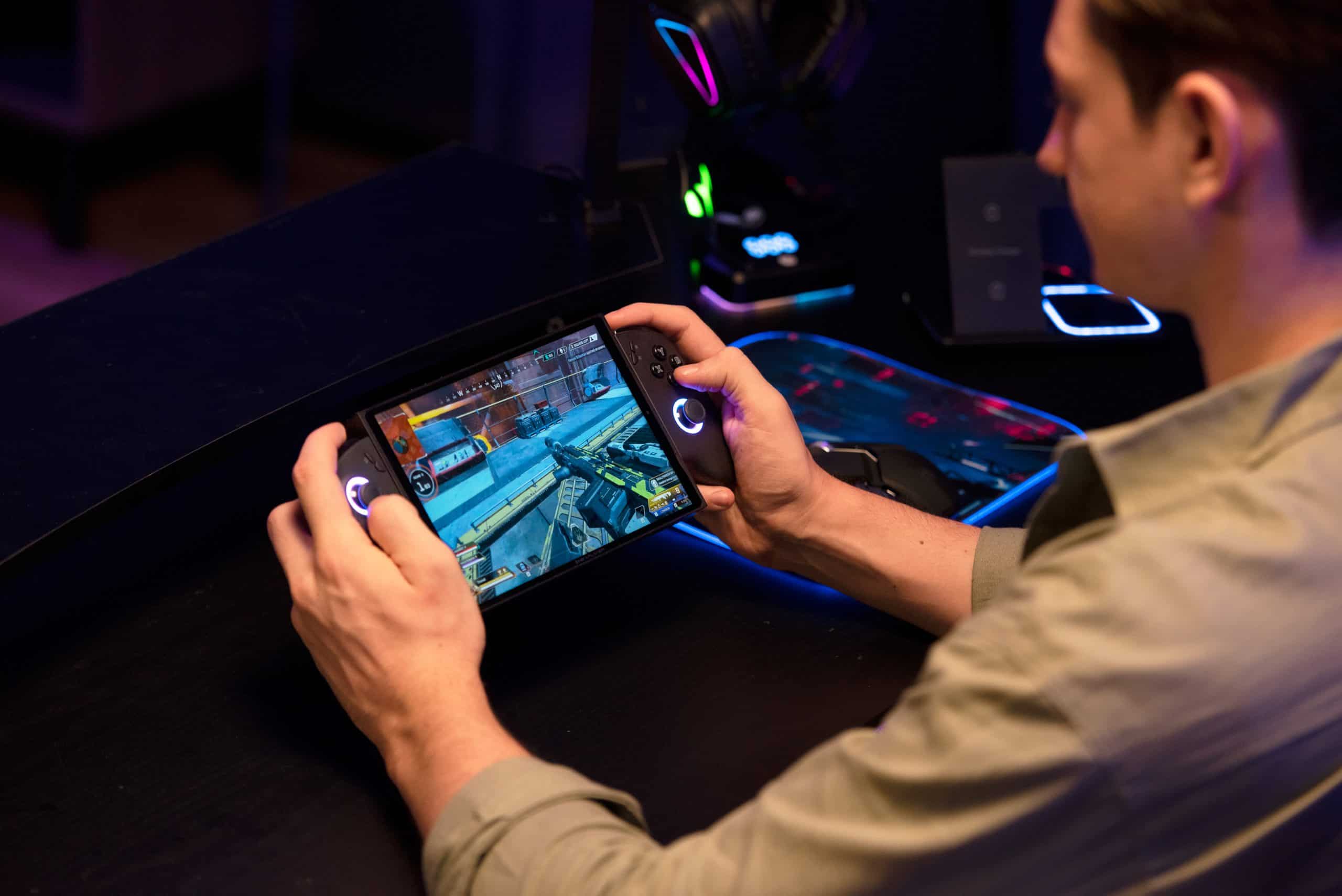 OneXPlayer X1-Mini tiek laists klajā šodien par 799 USD