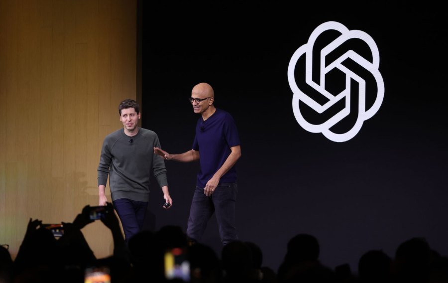 OpenAI apsver iespēju kļūt par peļņas uzņēmumu, kas paver ceļu IPO