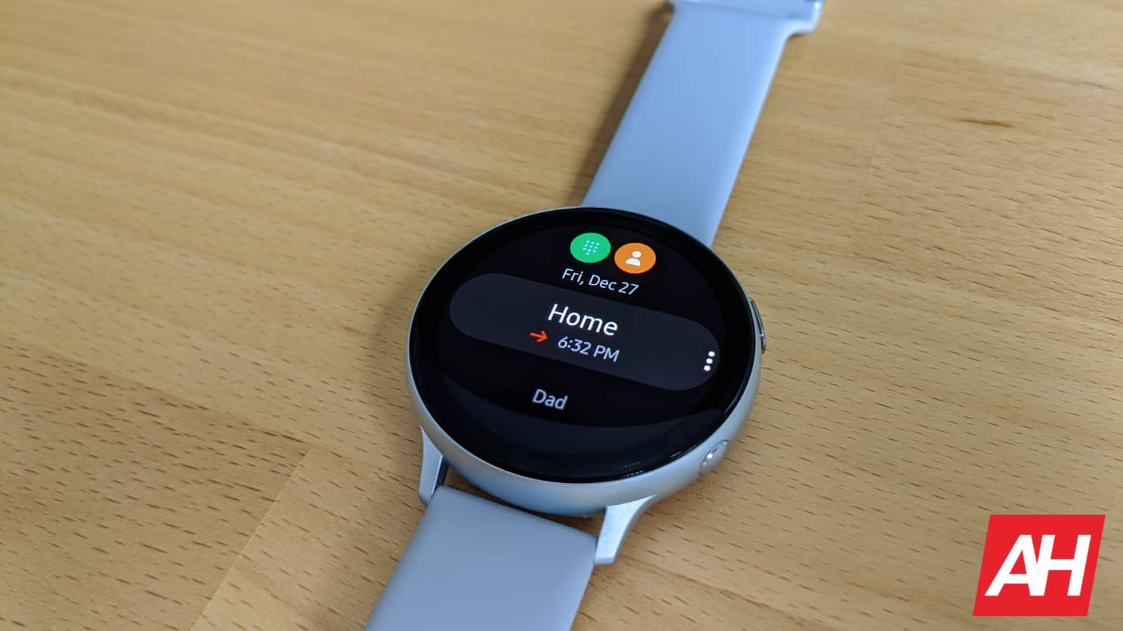 Samsung gatavojas pārtraukt Galaxy Store atbalstu Tizen viedpulksteņa operētājsistēmai
