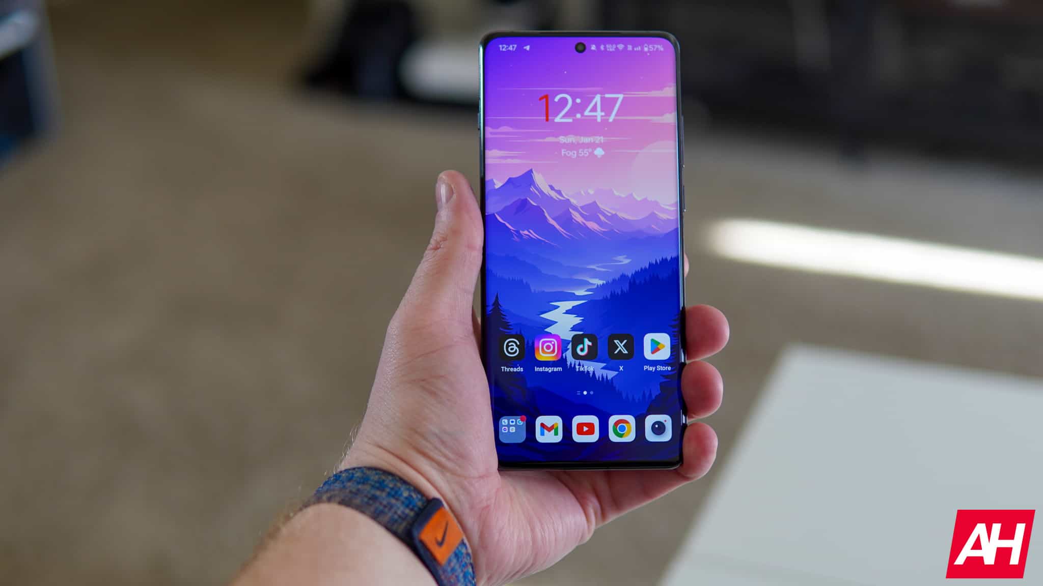 Featured image for OnePlus 12 and Open’s Android 15 Beta 2 update is now available