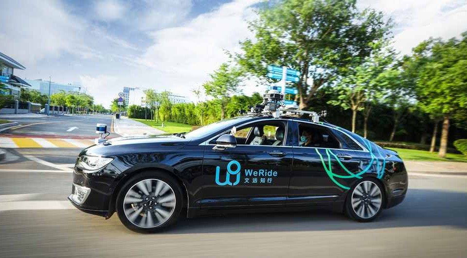 Pašpiedziņas tehnoloģiju jaunuzņēmums WeRide paplašina savu globālo sasniedzamību AI uzplaukuma laikā