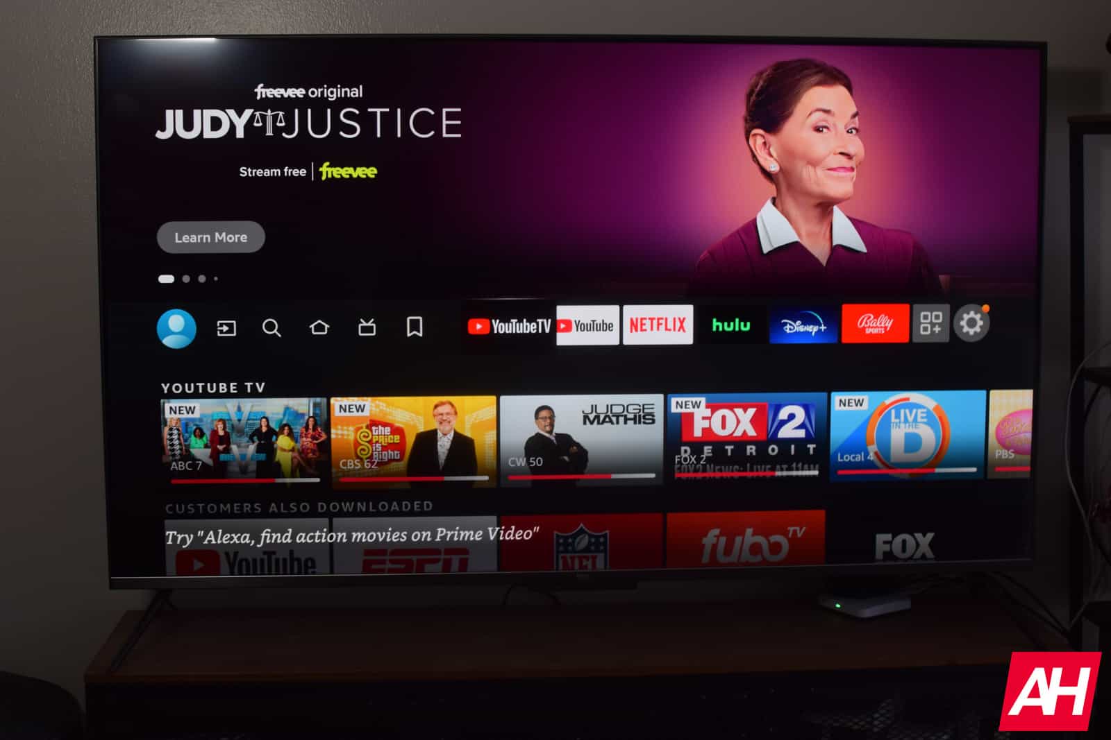 Amazon 65 collu Omni QLED 4K Fire TV tagad tikai 659 USD!