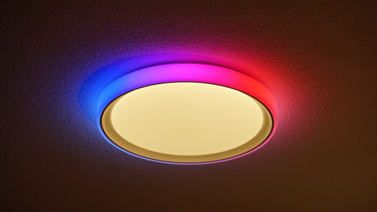 Aqara T1M griestu lampa, saderīga ar Matter un HomeKit