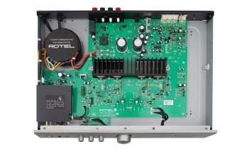 Rotel A8 integrētais pastiprinātājs (2)