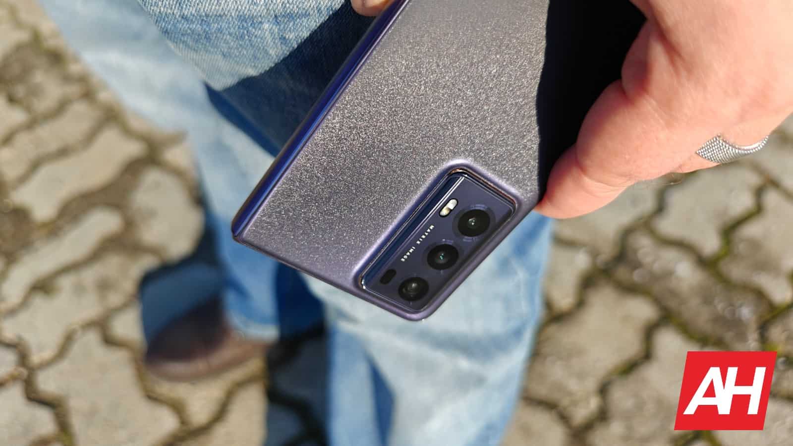 AH HONOR Magic V2 globālais attēls 39