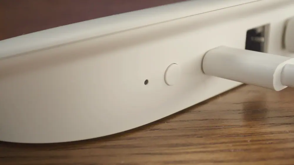 Google TV straumētājs (2)