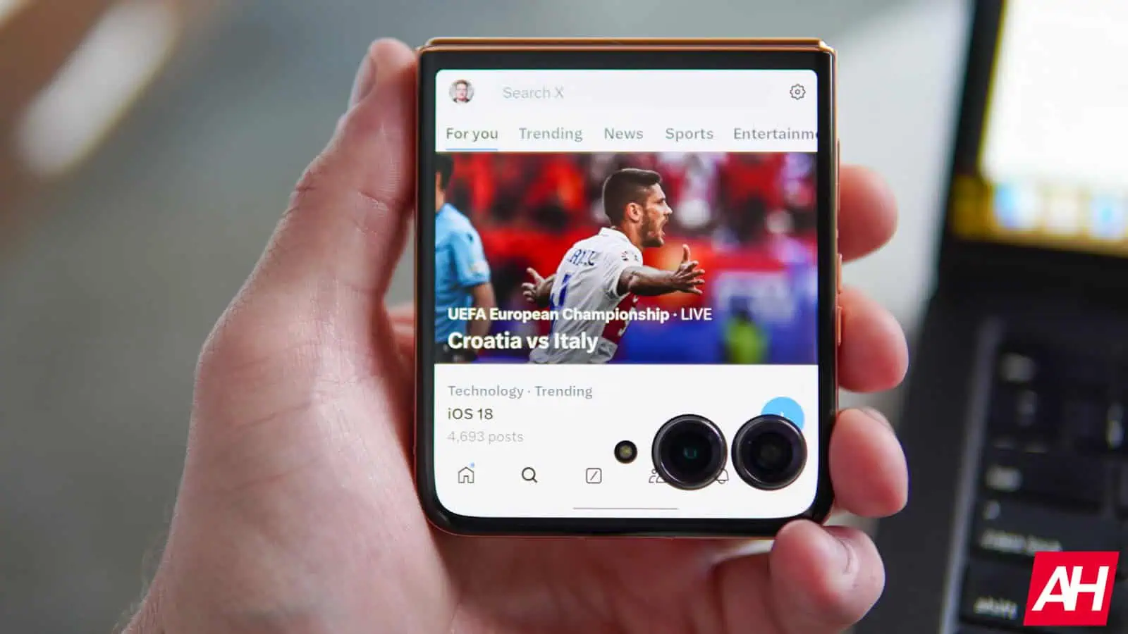 Motorola Razr plus 2024 apskats AM AH 07