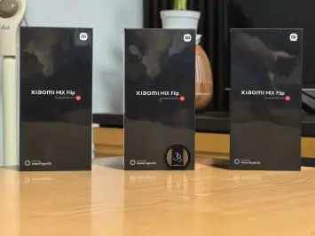 Xiaomi MIX Flip globālais attēls 1