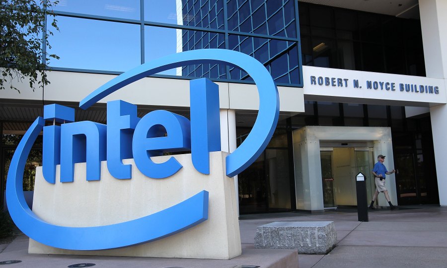 Intel pārdod daļu Apvienotās Karalistes mikroshēmu dizainerā Arm, jo ​​padziļinās finanšu problēmas