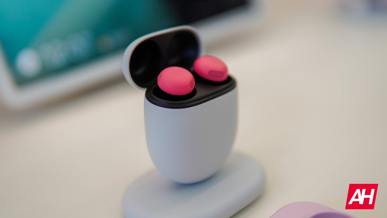 Kā iepriekš pasūtīt Google Pixel Buds Pro 2