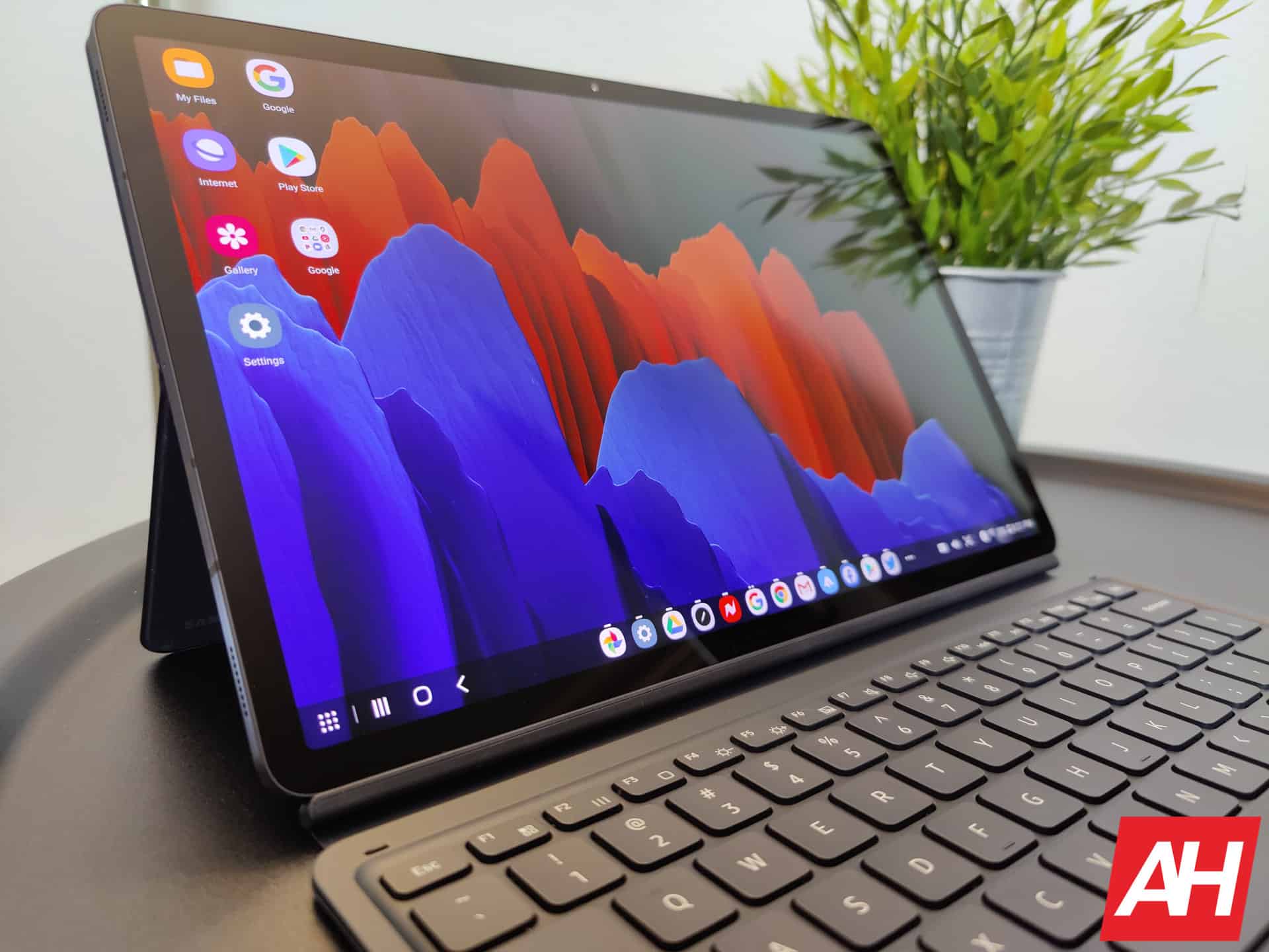 Samsung Galaxy Tab S7 saņem Android 2024 drošības atjauninājumu