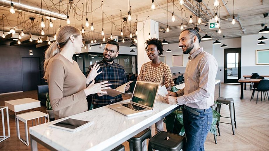 Startup dibinātāji: izvairieties no politikas sava uzņēmuma un klientu labā