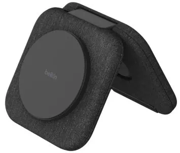 BoostCharge Pro magnētiskais bezvadu ceļojumu paliktnis 2 vienā dizainā