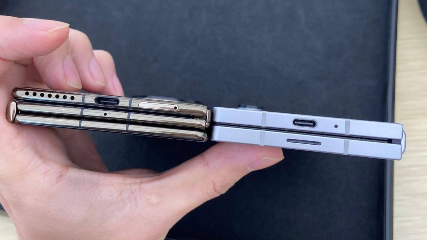 Huawei Mate XT pozēšana blakus Galaxy Z Fold 6 parāda Huawei inženierijas spožumu