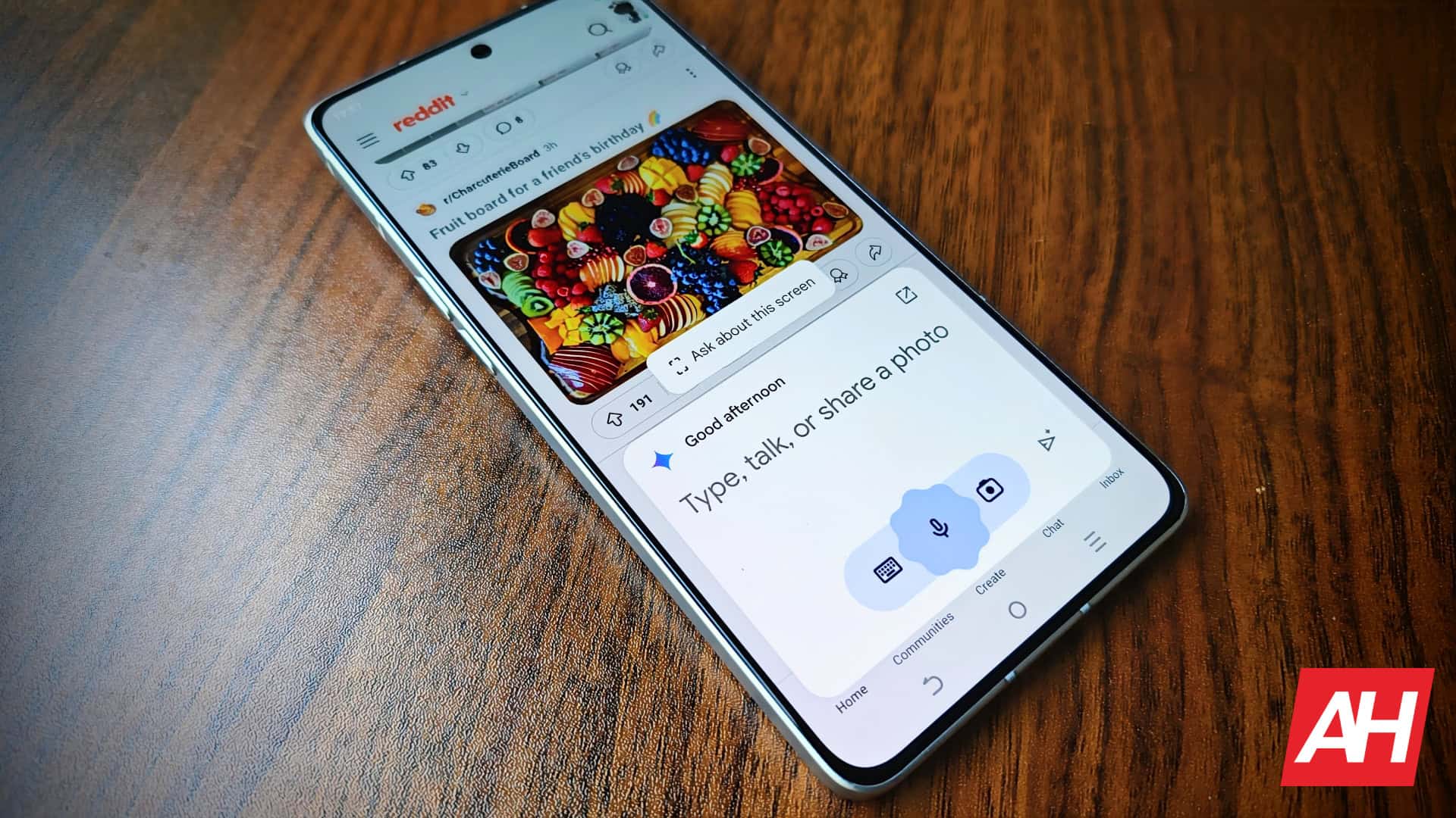 Lūk, kā Google Gemini var jums palīdzēt šajā mācību gadā