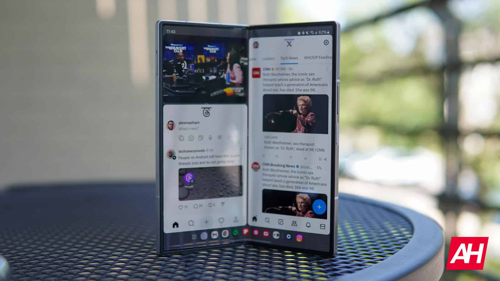 Tiek ziņots, ka Samsung strādā pie diviem Galaxy Z Fold 7 modeļiem