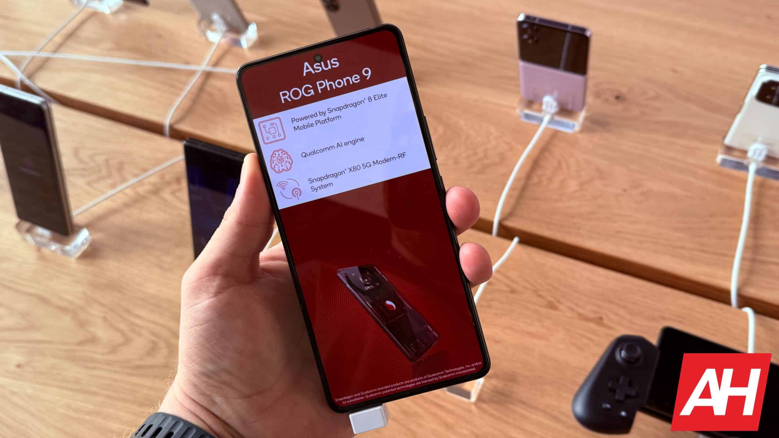 ASUS ROG Phone 9 paaugstina iepriekšējo ar 185 Hz displeja atsvaidzes intensitāti