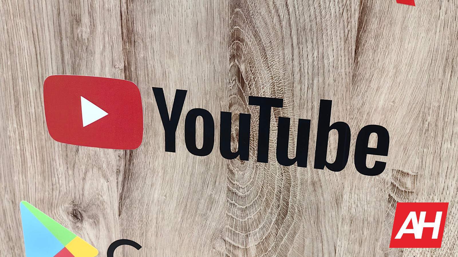 YouTube kopā ar dažiem satura veidotājiem testē AI mūzikas remiksus