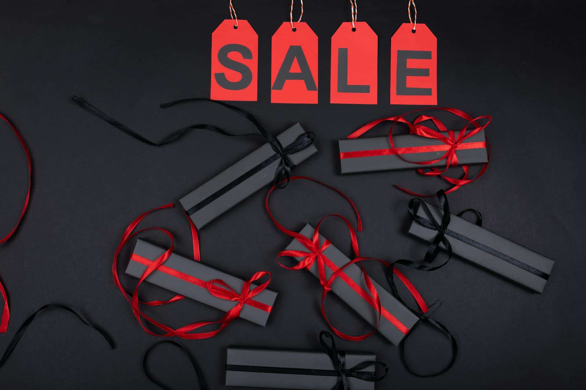 Melnās piektdienas piedāvājumi joprojām ir spēkā: 78+ piedāvājumi, kurus ir vērts iegādāties pirms kiberpirmdienas