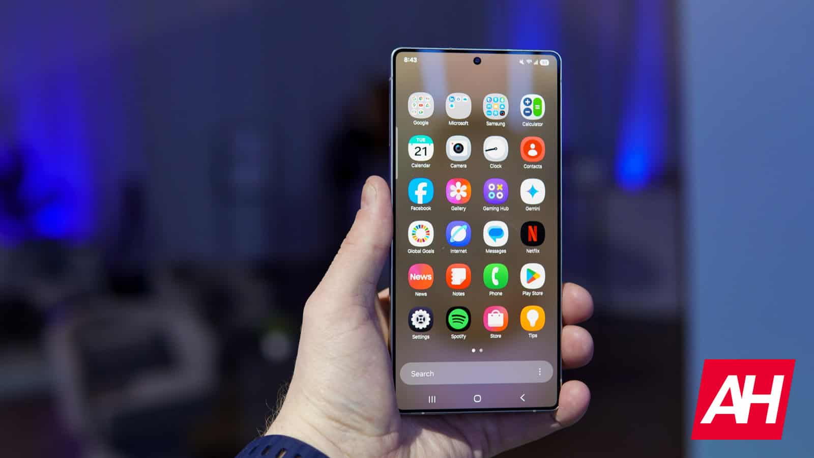 Galaxy S25 Ultra's Gorilla Armor 2 var izdzīvot nopietnus pilienus
