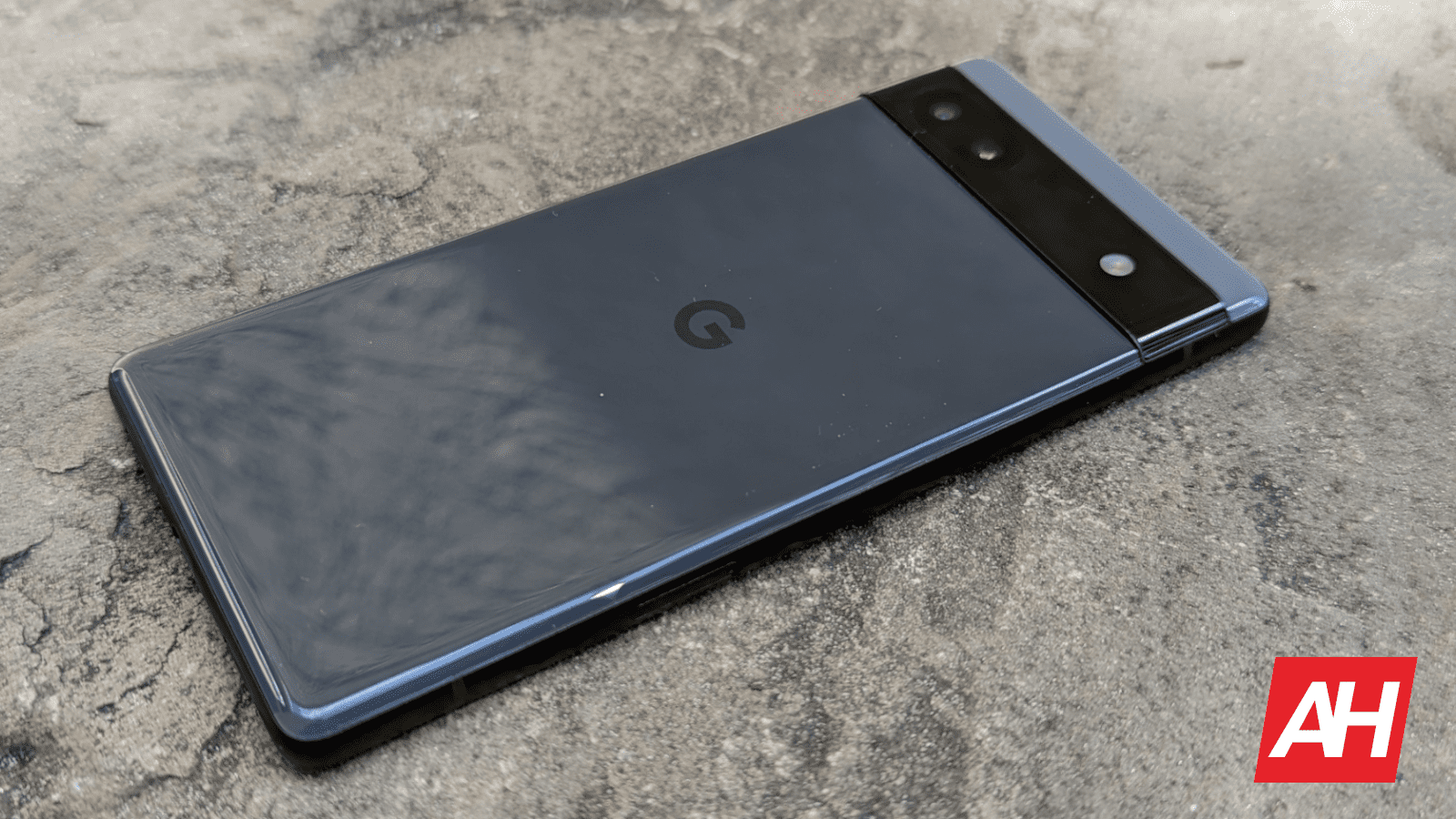 Šis pikseļu 6A izturēja pusgadu zem sniega