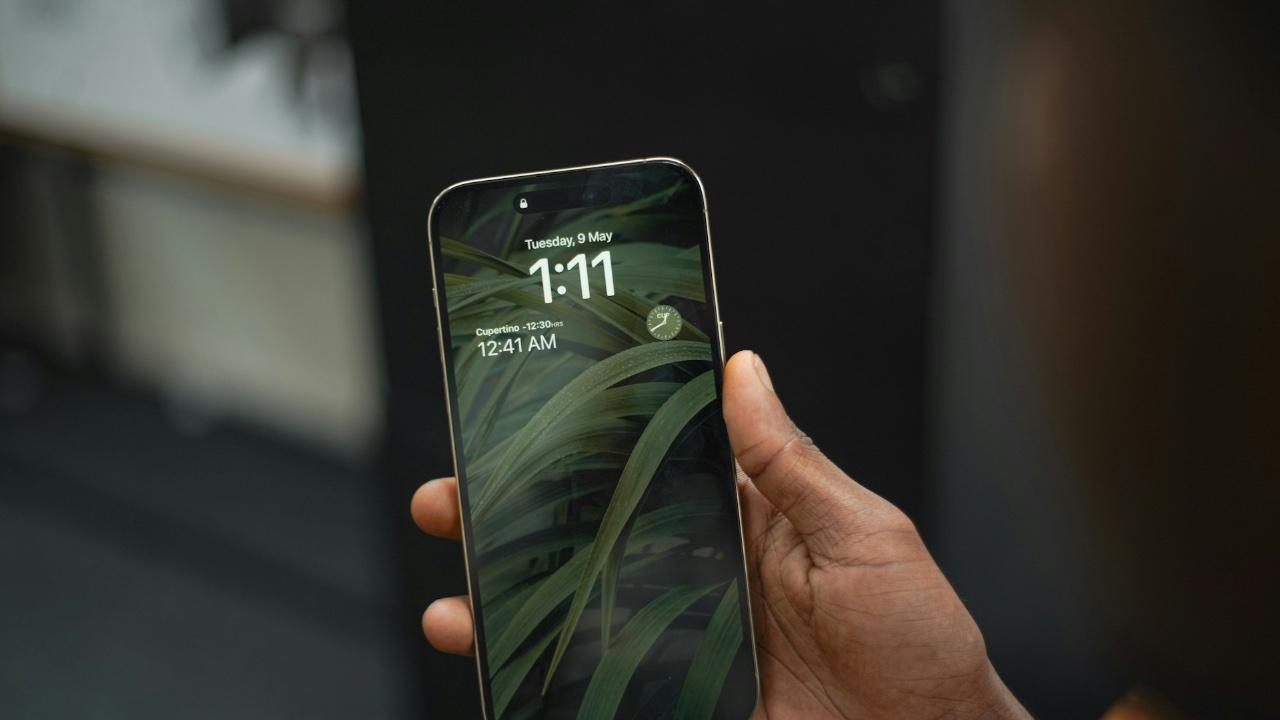 Kad iPhone 11 pārstāj atjaunināt? Ko darīt, kad tas notiek?