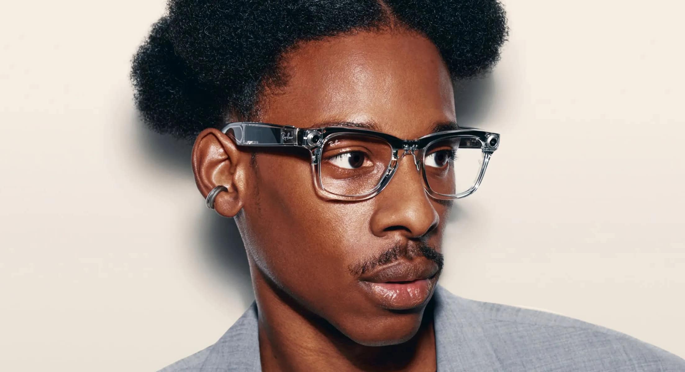 Paredzams, ka meta ieguldīs 100 miljardus USD VR un viedās brillēs