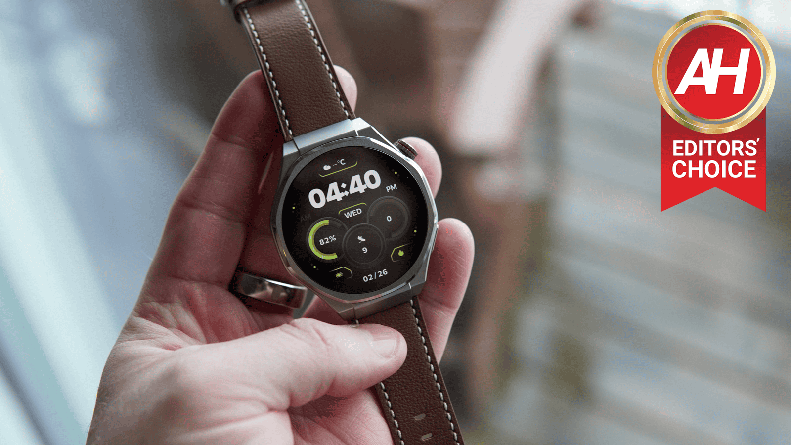 Honor Watch 5 Ultra Ultimate Review: maratona akumulatora darbības laiks gludā titāna iepakojumā