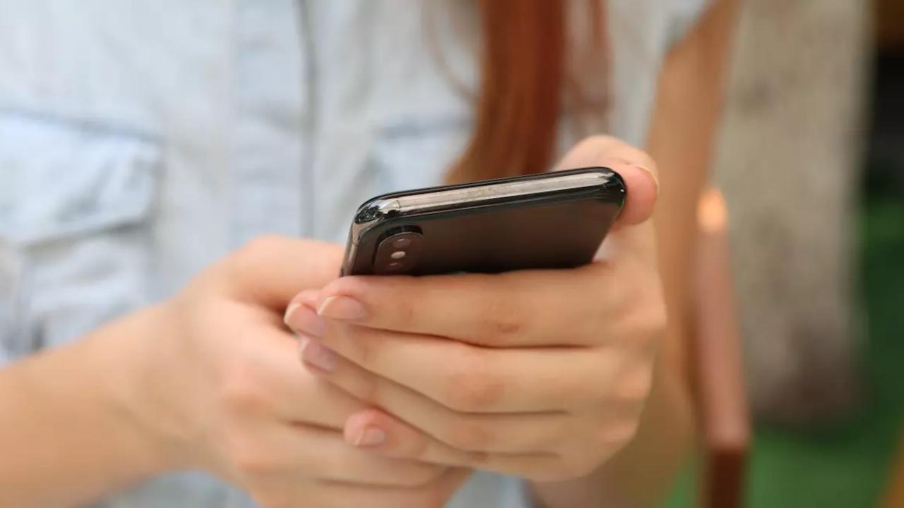 Cómo cambiar entre apps abiertas en tu iPhone