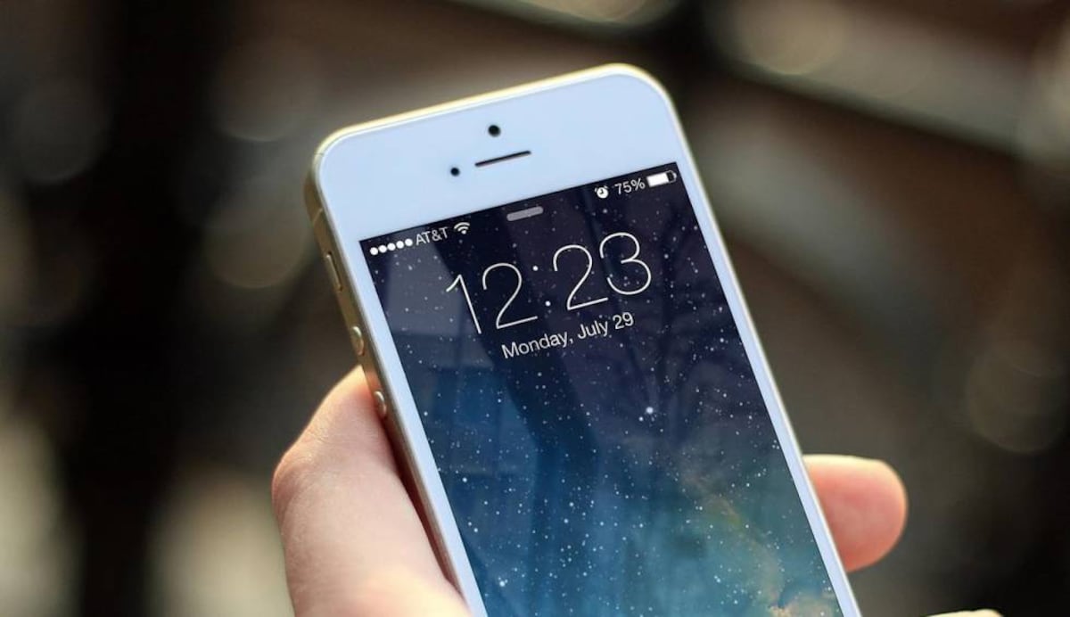 Kā interpretēt stāvokļu ikonas savā iPhone