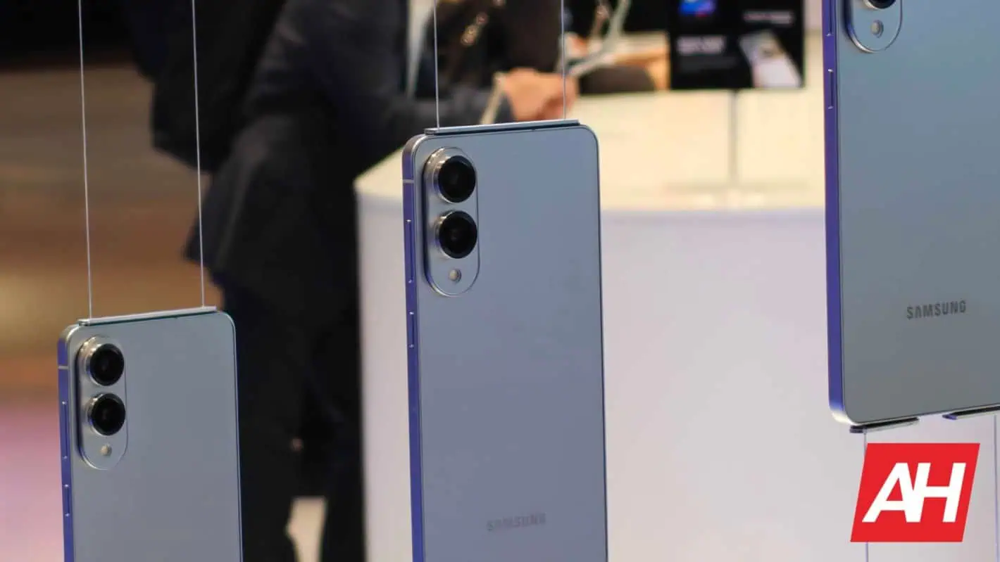 Ah Samsung Galaxy S25 mala (3)