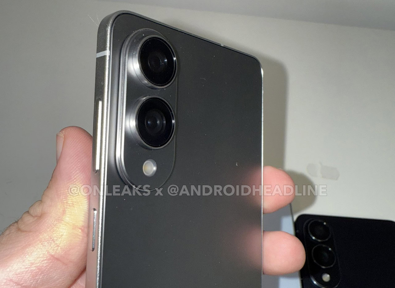 Galaxy S25 mala 3 liels