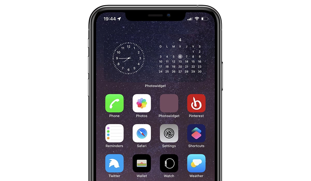 Mainiet iPhone lietotnes