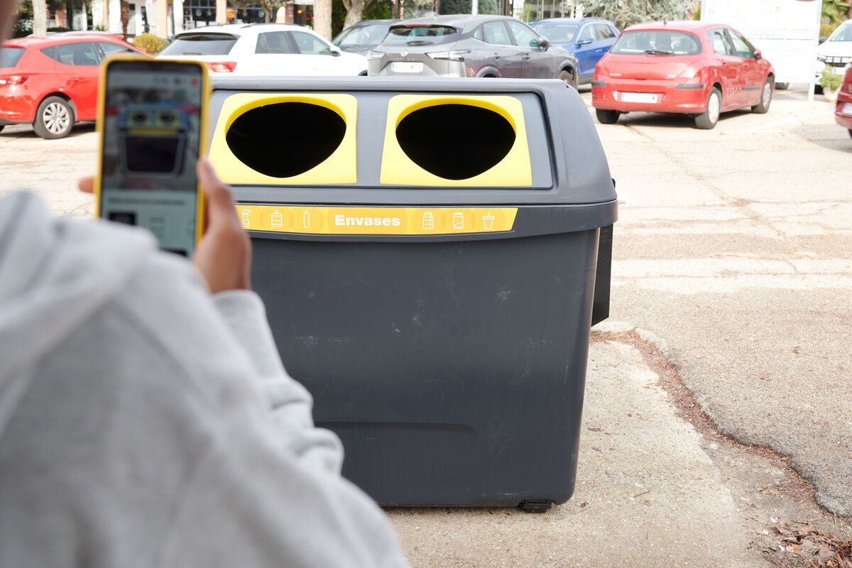 Pārstrādāt, lai pārveidotu savu kopienu