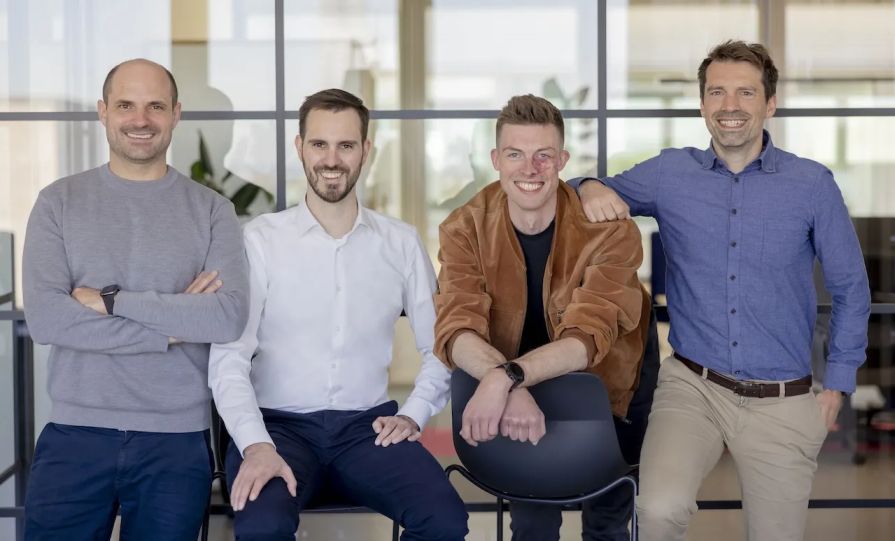 Bijušo Tesla un Google inženieru dibinātā starta Pangrams iegūst 4 miljonus USD, lai noteiktu AI-raksta saturu