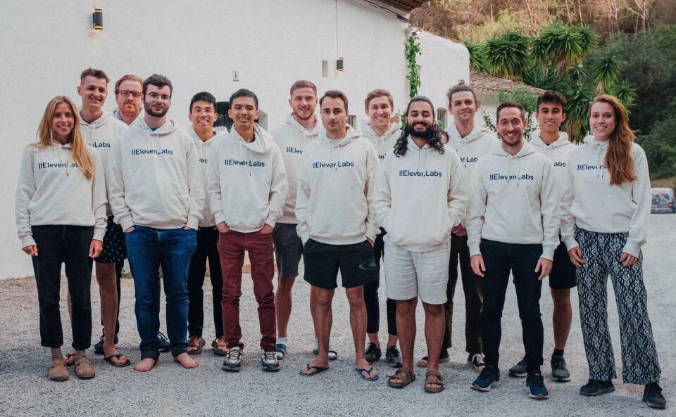 AI balss starta vienas Eyvenlabs Eyes IPO un globālā paplašināšanās pēc USD 3,3B vērtēšanas sasniegšanas