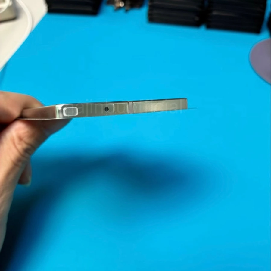 Apple iPhone 17 gaisa akumulatora metāla korpusa noplūde 2