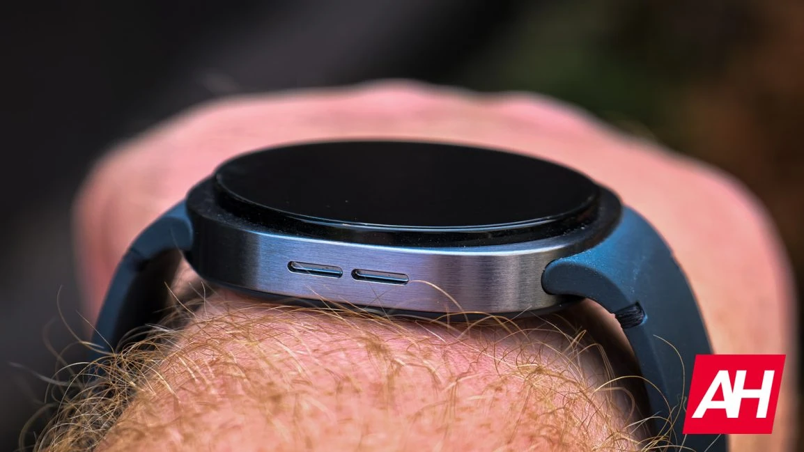 Samsung Galaxy Watch 8 AH 03