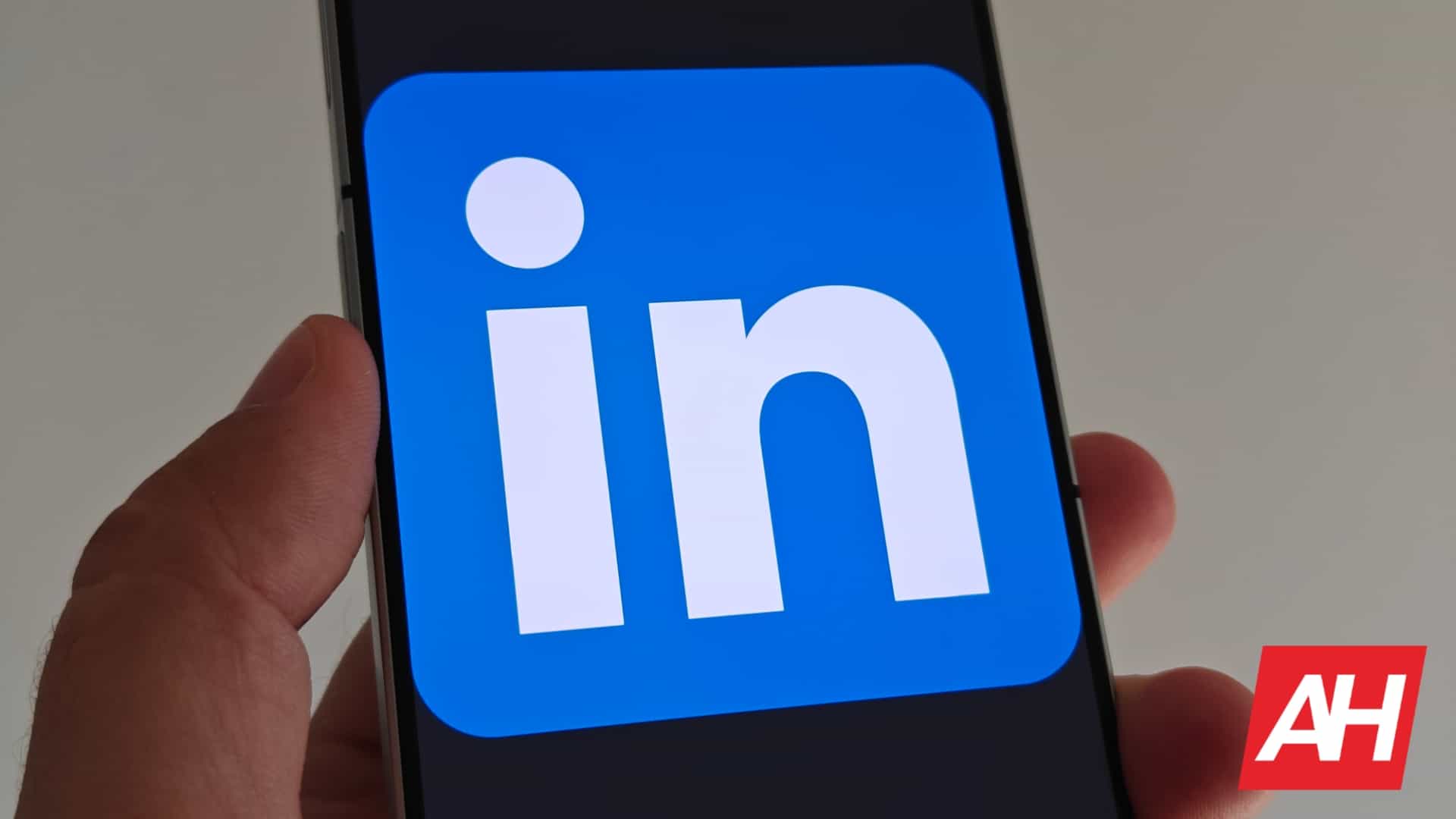 LinkedIn apmācīt AI, izmantojot jūsu datus, bet jūs varat atteikties