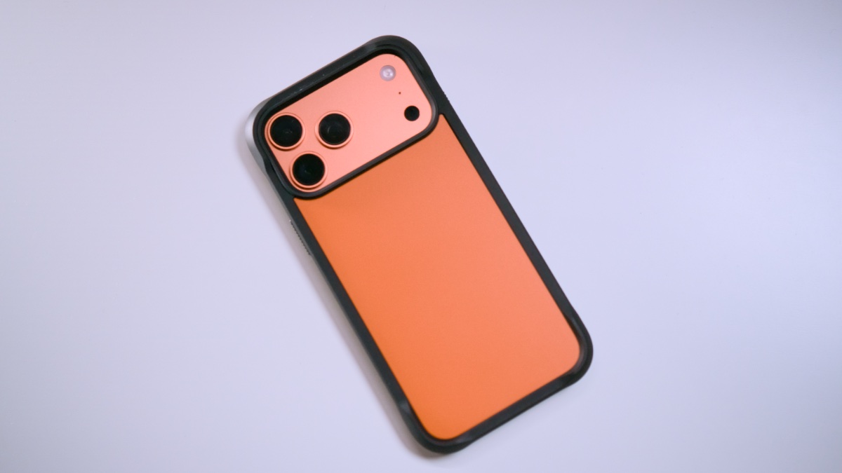 Nomad iPhone 17 gadījums