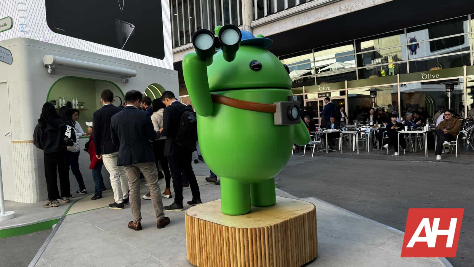 Android 17 izvietos pilnekrāna lietotnes jūsu vienmēr ieslēgtajā displejā